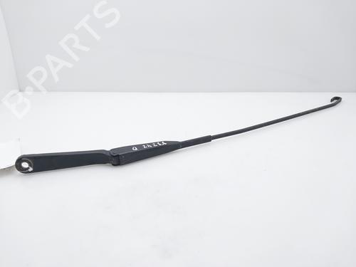 Used Front windshield wiper arm OPEL VIVARO A Bus (X83) [2001-2015]  16530301