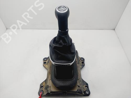 Used Radiator fan Radiator fan RENAULT TRAFIC II Bus (JL) [2001-2026] 32413847 32413847