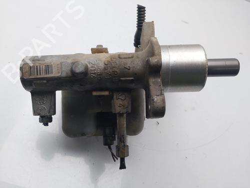 brake-master-cylinder-opel-astra-g-hatchback-t98-1998-1999-2000-2001-2002-2003-2004-2005-2006-2007-2008-2009-32289830 main image