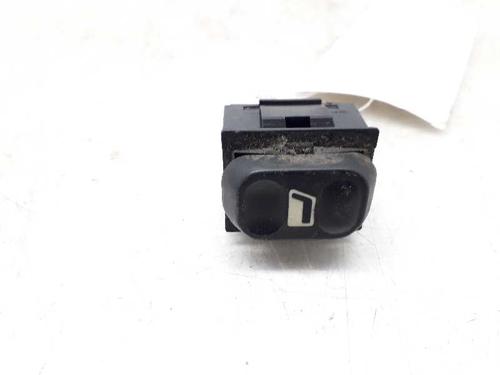 Used Left rear window switch PEUGEOT 406 (8B) 2.1 TD 12V (109 hp) 2890004