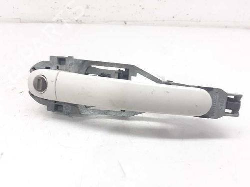 Used Front left exterior door handle VW POLO (9N_, 9A_) 1.2 (60 hp) 5618344