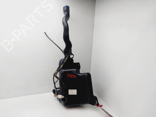 Used Windscreen washer tank Windscreen washer tank MERCEDES-BENZ B-CLASS Sports Tourer (W246, W242) B 180 CDI (246.200) (109 hp) 30660517 30660517