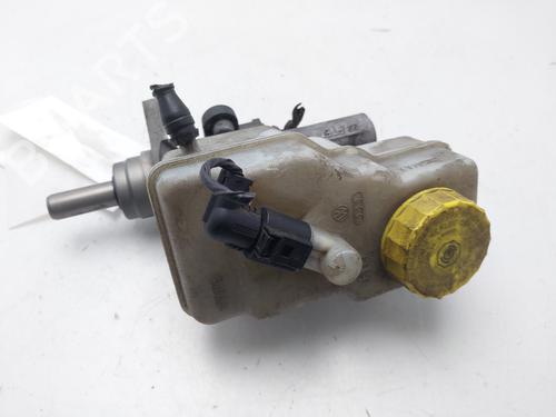 Used Brake master cylinder SKODA FABIA II (542) [2006-2014]  27250143