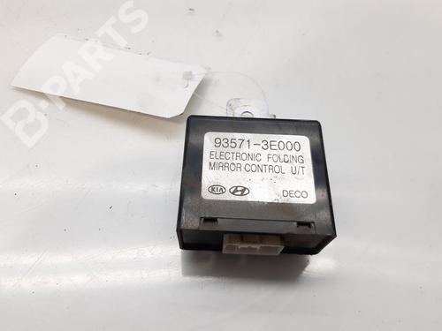 electronic-module-kia-sorento-i-jc-25-crdi-935713e000-2002-2003-2004-2005-2006-2007-2008-2009-2010-2011-11172618 main image