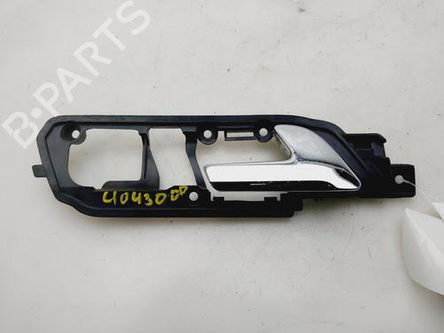 Used Front right interior door handle VW POLO IV (9N_, 9A_) 1.4 16V (75 hp) 31068252