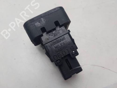 Warning switch NISSAN NOTE (E11, NE11) 1.5 dCi | BP40261562I22 - Image 4