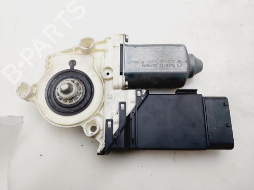 Used Left front window motor Left front window motor SEAT TOLEDO II (1M2) 1.9 TDI (110 hp) 32479228 32479228