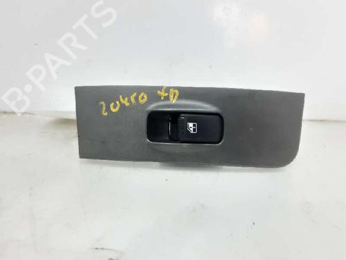 Used Right rear window switch HYUNDAI MATRIX (FC) [2001-2010]  12400336