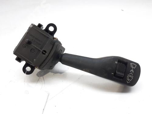 switch-bmw-5-e39-525-d-8363664-1995-1996-1997-1998-1999-2000-2001-2002-2003-11051783 main image