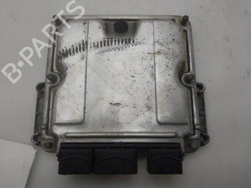 Used Engine control unit (ECU) Engine control unit (ECU) 38962133 38962133