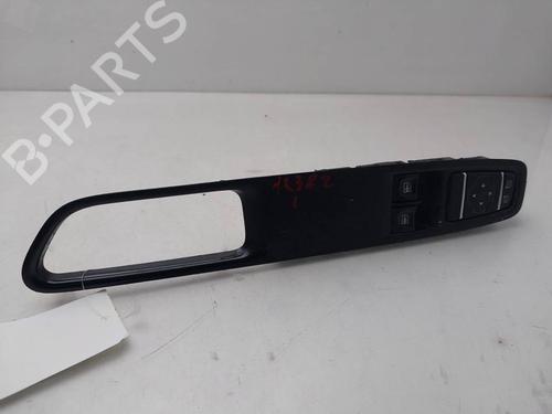 Used Left front window switch Left front window switch RENAULT CLIO IV (BH_) [2012-2021] 40281797 40281797