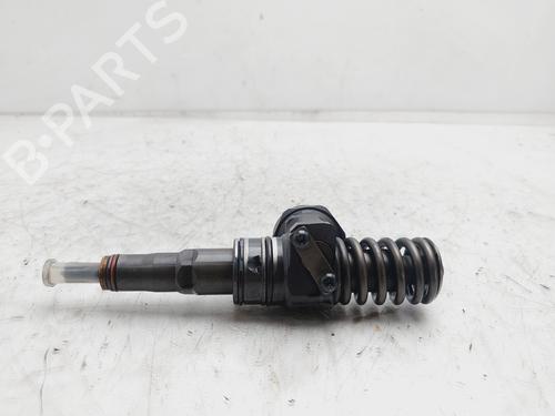 Used Injector SKODA FABIA II (542) 1.4 TDI (70 hp) 19322000