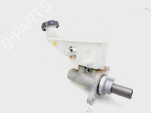 Used Brake master cylinder HYUNDAI i30 FASTBACK (PDE, PDEN) [2017-2025]  22552794