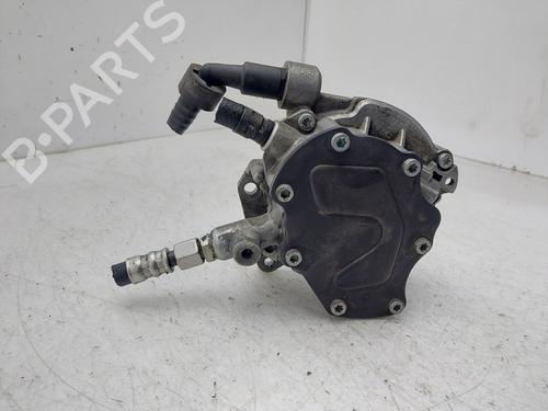 Used Vacuum pump VW TOUAREG (7LA, 7L6, 7L7) 2.5 R5 TDI (174 hp) 31369878