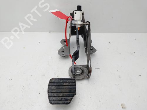 Used Break pedal RENAULT MEGANE III Hatchback (BZ0/1_, B3_) 1.2 TCe (BZ2B, BZ11) (116 hp) 28355024
