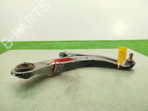 Used Right front suspension arm KIA STONIC (YB) [2017-2025]  27515502