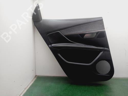 Bageste venstre beklædning Bageste venstre beklædning PEUGEOT 3008 II SUV (MC_, MR_, MJ_, M4_) [2016-2026] 33616719 33616719