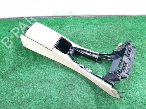Armrest / Center console MERCEDES-BENZ CLS (C219) CLS 350 (219.356) | BP11105447I20 