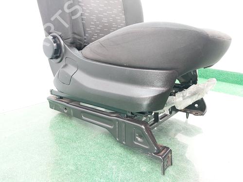 Right front seat OPEL COMBO Box Body/MPV (X12) 1.3 CDTI (B05) | BP26486982C16 