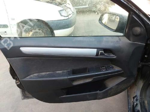 Right front window switch OPEL ASTRA H (A04)  | BP2867647I26 