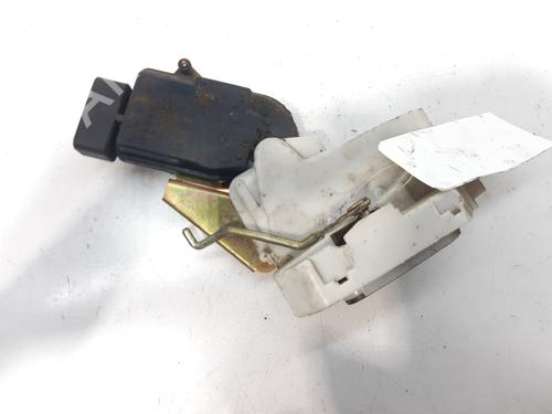 Zamek drzwi tylnych lewych SUZUKI IGNIS II (MH) 1.3 DDiS (RM413D) 8459086G10000 |
