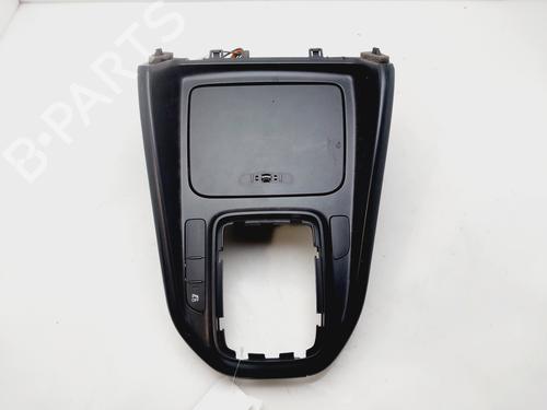 Consola central KIA CARENS IV 1.6 GDi (135 hp) 31093740