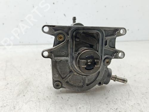 Used Vacuum pump OPEL ZAFIRA A MPV (T98) [1999-2006]  30504759