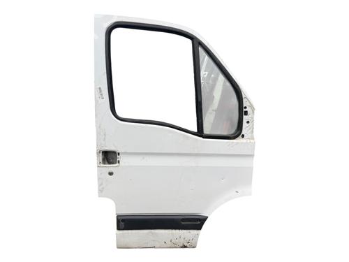 Used Right front door RENAULT MASTER II Van (FD) 2.5 dCi 100 (FD0U, FD0V, FD3U, FD3V, FD8U, FD8V) (99 hp) 32871965