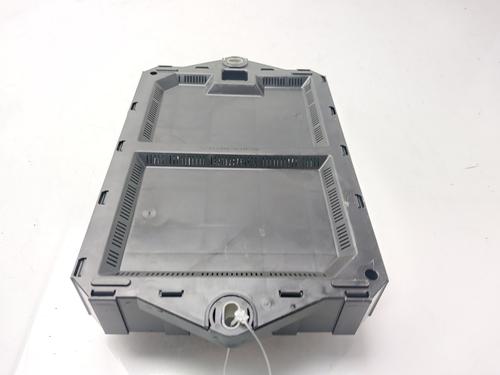 Boîte à Fusibles JAGUAR XF I (X250) 3.0 D (275 hp) 31877312