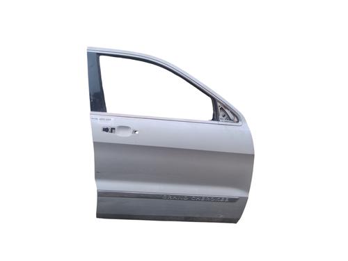 Used Right front door Right front door 39516831 39516831