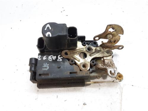 Used Front right lock DAEWOO REZZO (U100) 1.6 (105 hp) 8952382