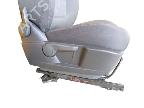 Sæde højre fortil PEUGEOT 3008 I MPV (0U_) 1.6 HDi | BP29903308C16