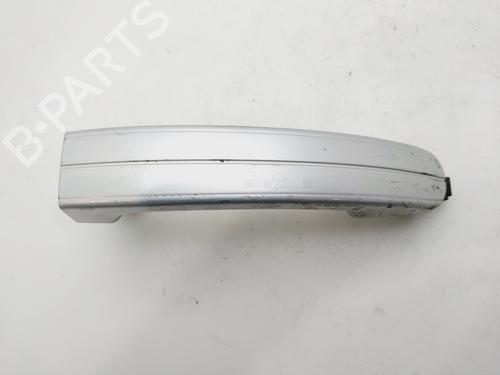 Used Front right exterior door handle FORD FOCUS C-MAX (DM2) [2003-2007]  32671721