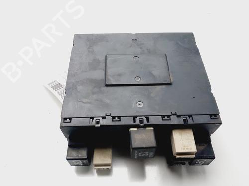 Fuse box VW PASSAT B6 Variant (3C5) | BP31877367E1