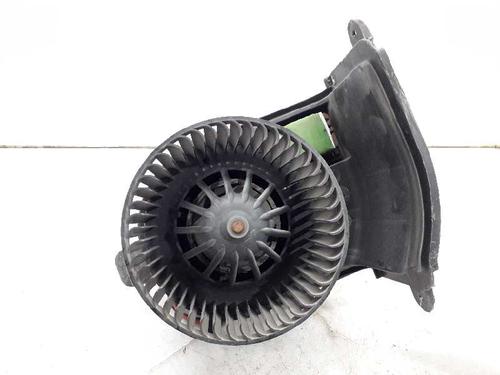 Moteur de chauffage RENAULT CLIO II (BB_, CB_) 1.2 16V (BB05, BB0W, BB11, BB27, BB2T, BB2U, BB2V, CB05,... (75 hp) 13993307