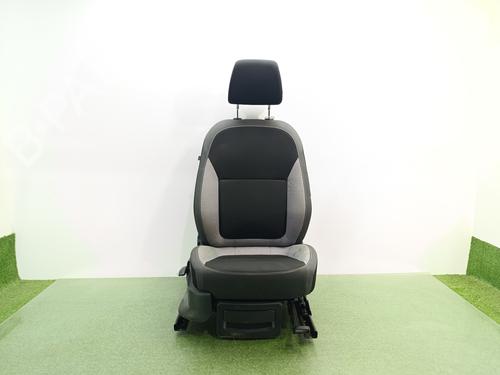 Used Right front seat SKODA FABIA III (NJ3) 1.2 TSI (90 hp) 32366695