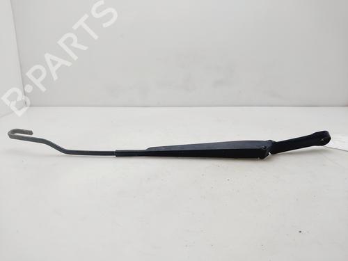 front-windshield-wiper-arm-seat-toledo-ii-1m2-1998-1999-2000-2001-2002-2003-2004-2005-2006-32514977 main image