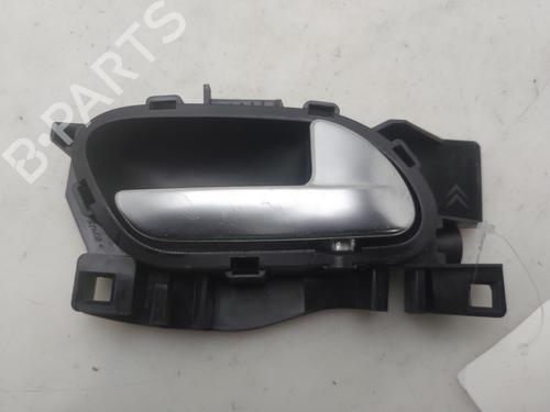 front-right-interior-door-handle-peugeot-2008-i-cu_-2013-36528603 main image