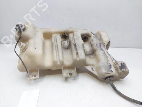 windscreen-washer-tank-bmw-5-e39-530-d-8364941a-1995-1996-1997-1998-1999-2000-2001-2002-2003-13887800 main image