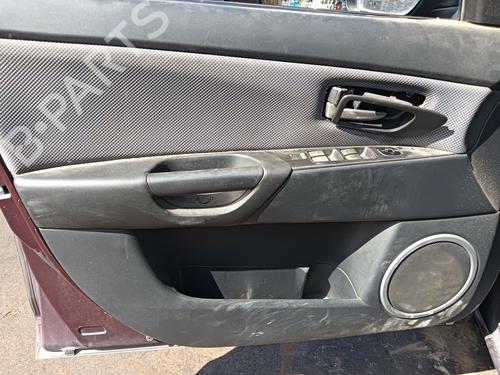 Right rear window motor MAZDA 3 Saloon (BK) 2.0 MZR-CD (BK12) | BP29447318E22 