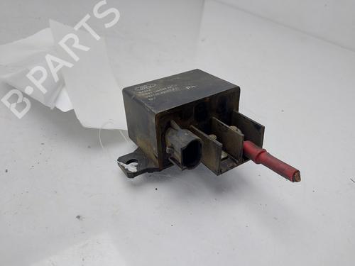 Used Electronic module FORD FIESTA Hatchback Van (JV_) TD 1.8 (75 hp) 31089708
