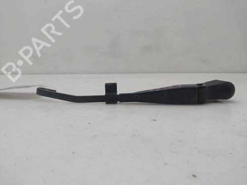 Used Rear windshield wiper arm Rear windshield wiper arm 39595995 39595995