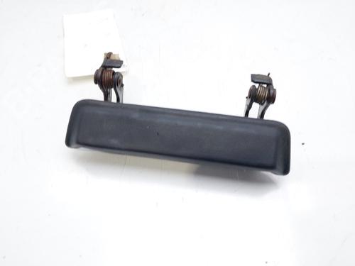Front right exterior door handle MITSUBISHI PAJERO I (L04_G, L14_G) 2.5 TD (L044G, L049G) MB321072 |