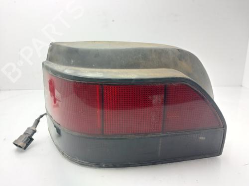 Farolim esquerdo RENAULT CLIO I (B/C57_, 5/357_) 1.2 (B/C/S577) (54 hp) 30830023