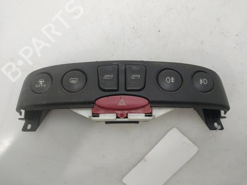 Warnblinkschalter für Warnblinkschalter FIAT PUNTO Hatchback Van (188_) 1.2 60 (60 hp) 36418723 36418723