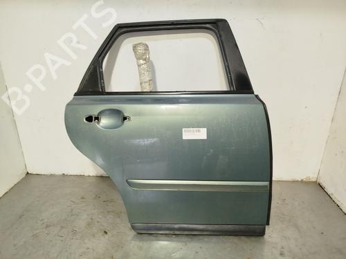 Puerta trasera derecha VOLVO V50 (545) 2.4 (140 hp) 32384705