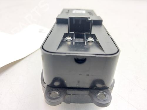 Left front window switch VOLVO XC60 I SUV (156) 2.4 D / D3 / D4 AWD | BP38674521I27 - Image 2