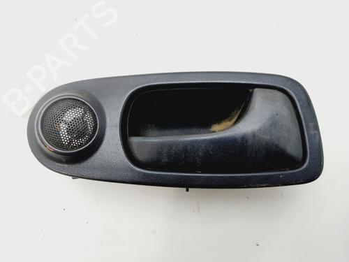 Used Front right interior door handle CHEVROLET LACETTI (J200) 2.0 D (121 hp) 29408541