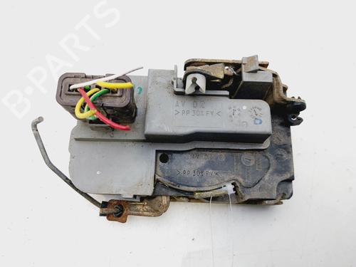 Cerradura puerta delantera derecha PEUGEOT 306 (7B, N3, N5) 1.9 D | BP30672082C97
