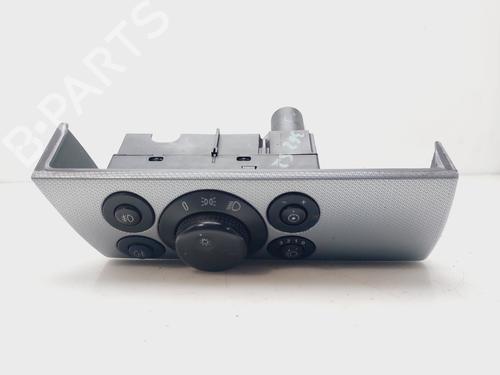 Used Headlight switch OPEL ASTRA H Estate (A04) [2004-2014]  26185970